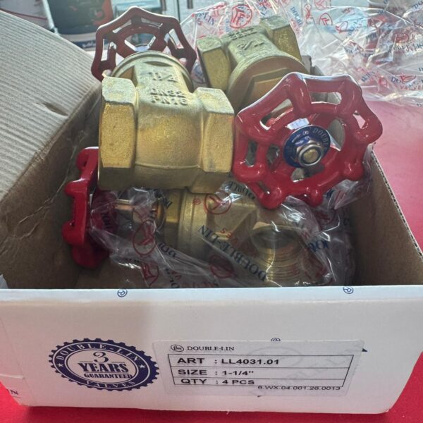 Double Lin Brass Gate Valve with Cast Iron Handle (LL4031) 3 Double Lin Brass Gate Valve with Cast Iron Handle (LL4031)