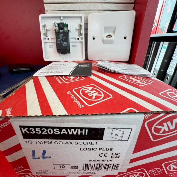 MK Electric 1G TV.FM Coax Socket (K3520SAWHI) 1 MK Electric 1G TV/FM Coax Socket (K3520SAWHI)