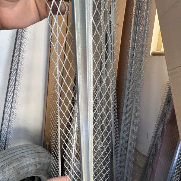 Metex Plaster & Angle Beads – 3 Meter Length